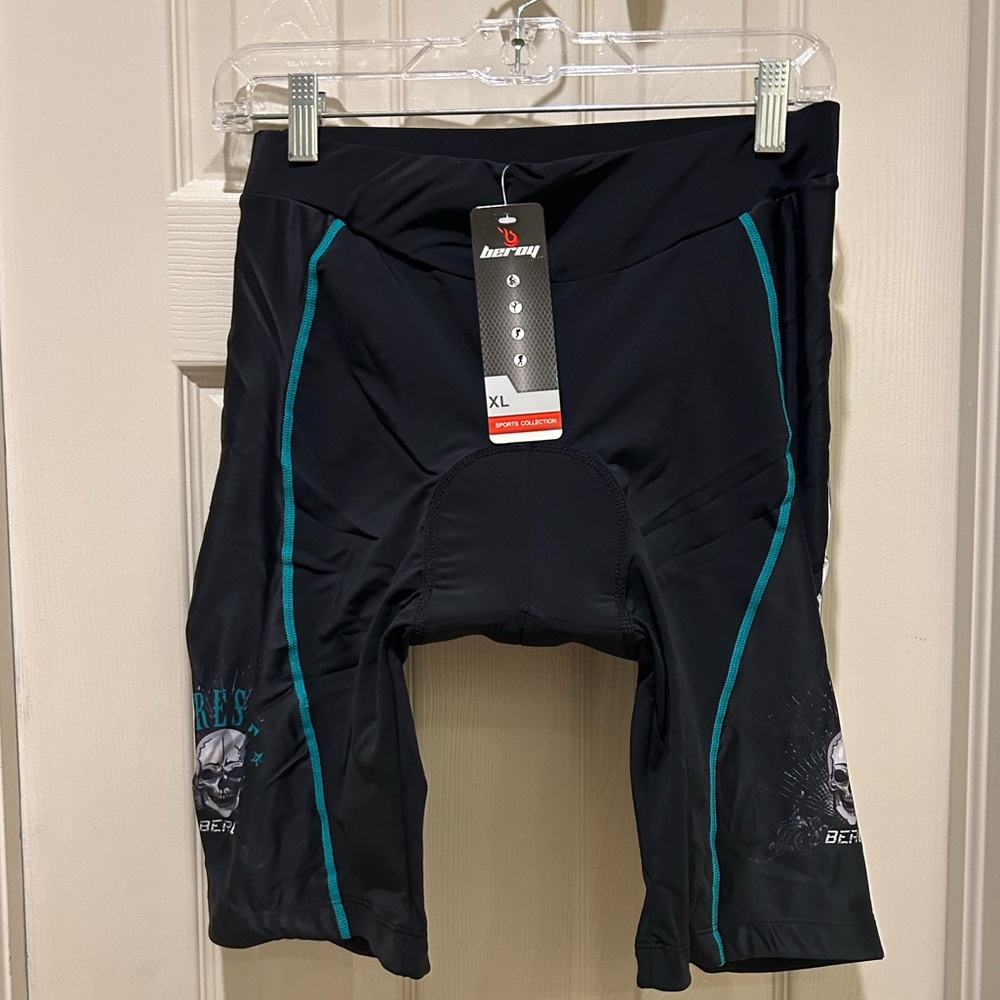 Beroy Cycling Black and Teal Cycling Shorts NWT